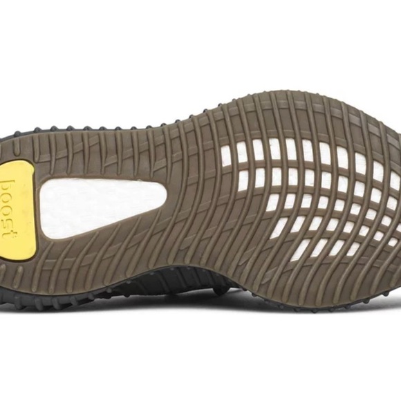 NEW WITH TAG / authentic adidas Yeezy Boost 350 V2
Cinder - Picture 3 of 4